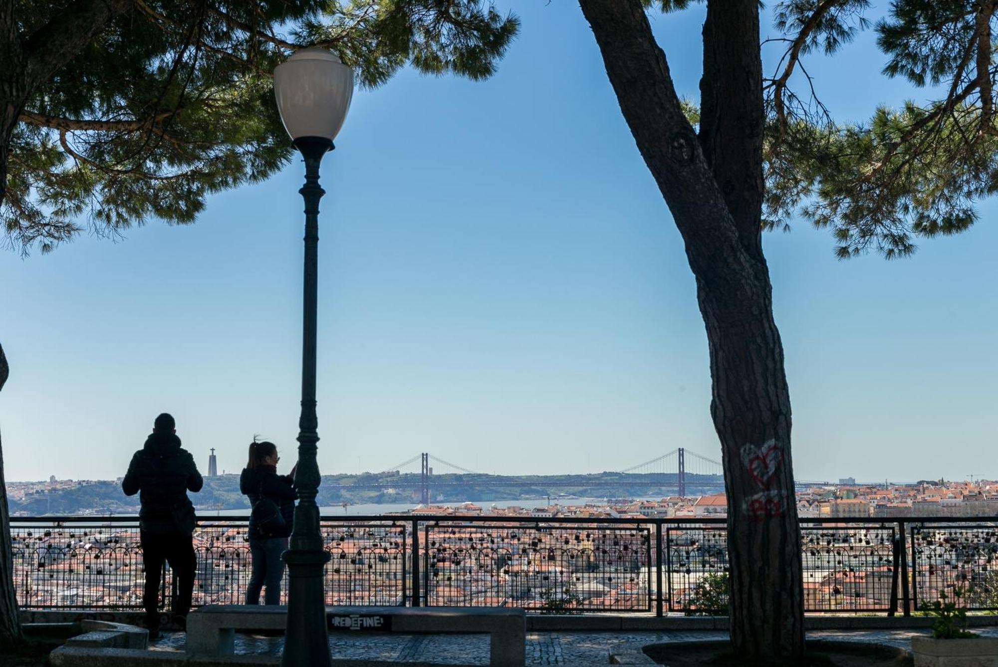 Happy Stay Lisbon - Suite With A View, Private Terrace & Ac Exterior foto